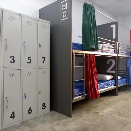 Hostel Avoa Regina Redondela