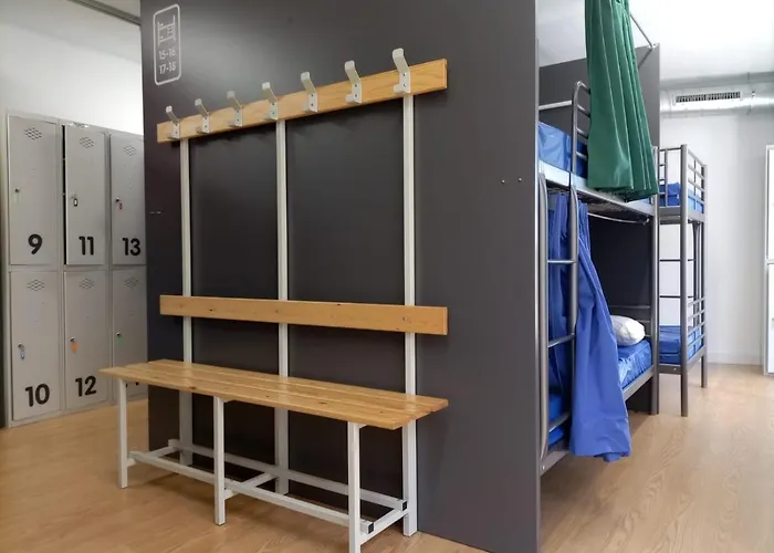 Hostel Avoa Regina Redondela