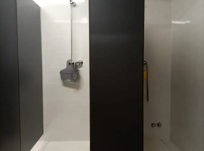 Avoa Regina Redondela